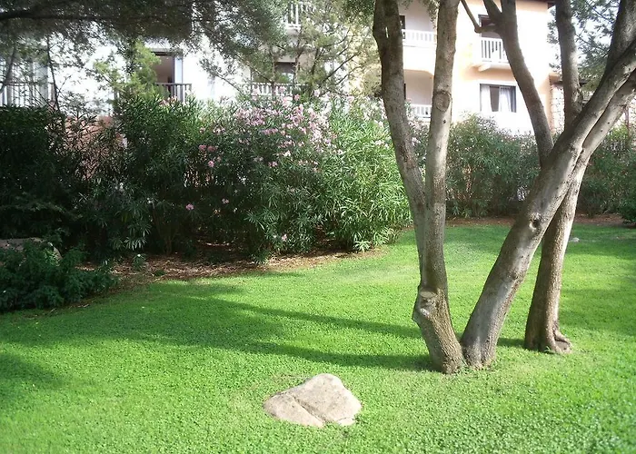 Residence Gardens
